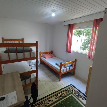 Hostel Inn Lago 瓜拉普阿瓦 外观 照片